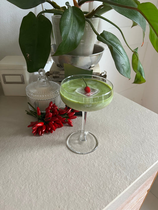 Hot Mango Matcha-Latte
